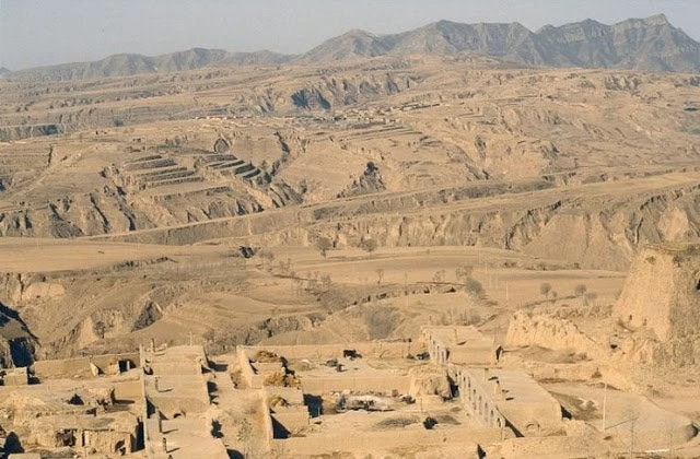 Ο φονικότερος σεισμός της ανθρωπότητας στοίχισε τη ζωή σε 840.000 ανθρώπους: «Η γη κόπηκε στα δύο – Βουνά και ποτάμια άλλαξαν θέση»